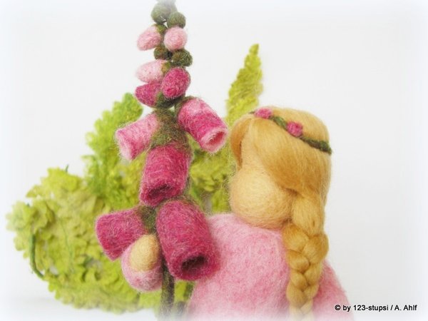 Rosa Fingerhut Blumenkind für den Jahreszeitentisch (1068)